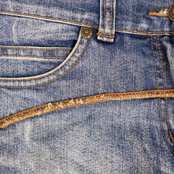 Vintage Request Relaxed Fit Cropped Capri Jeans With Brown Stitching 9 - Picture 9 of 13